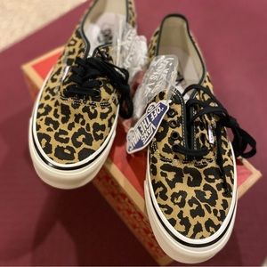 Vans Leopard Authentic Sneakers